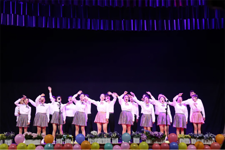 文化艺术学院民族表演艺术19级“正青春、不负遇见”结业汇演圆满落幕741.png 文化艺术学院民族表演艺术19级“正青春、不负遇见”结业汇演圆满落幕741.png